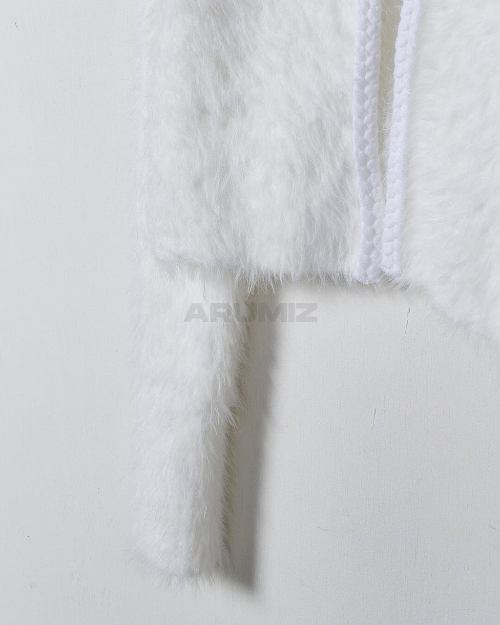 Angora Texture Two-Pocket Cropped Bolero Cardigan