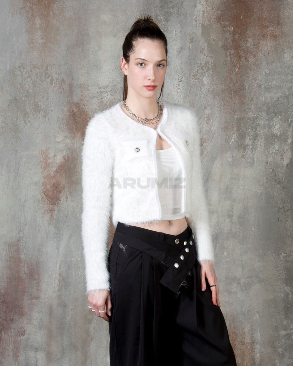 Angora Texture Two-Pocket Cropped Bolero Cardigan