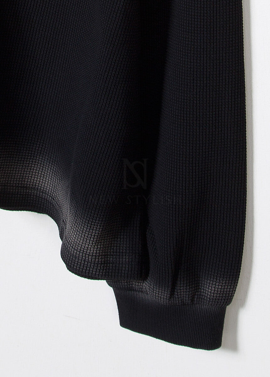 Gradient Line Waffle Black Long Sleeve T-shirt