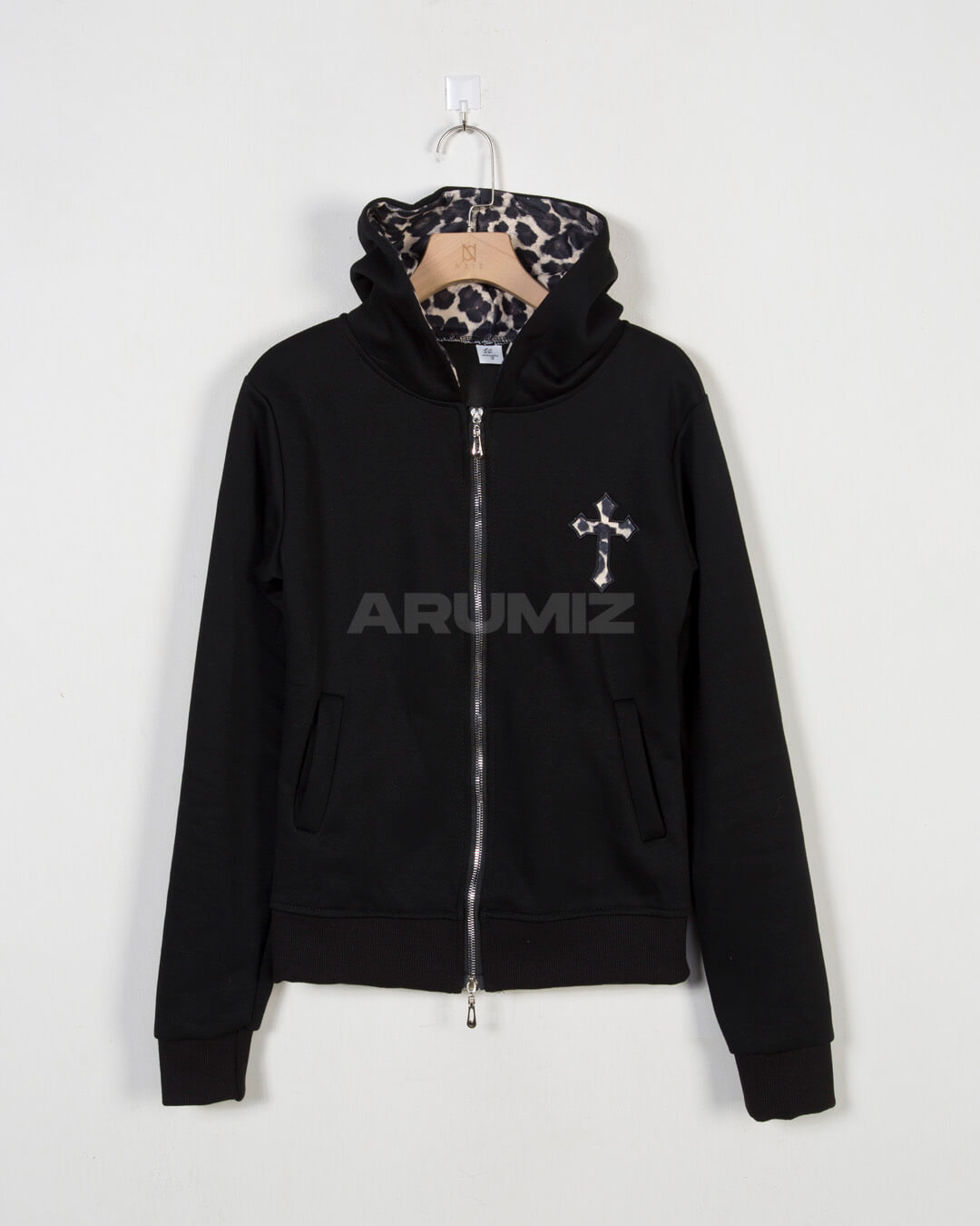 Leopard Lined Cross Patch Slim Zip-Up Hoodie