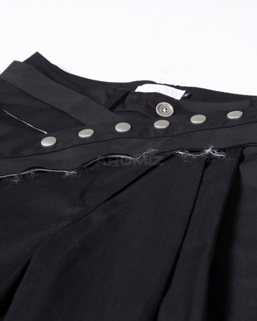 Stud Button Belt Pintuck Wide-Leg Slacks Pants