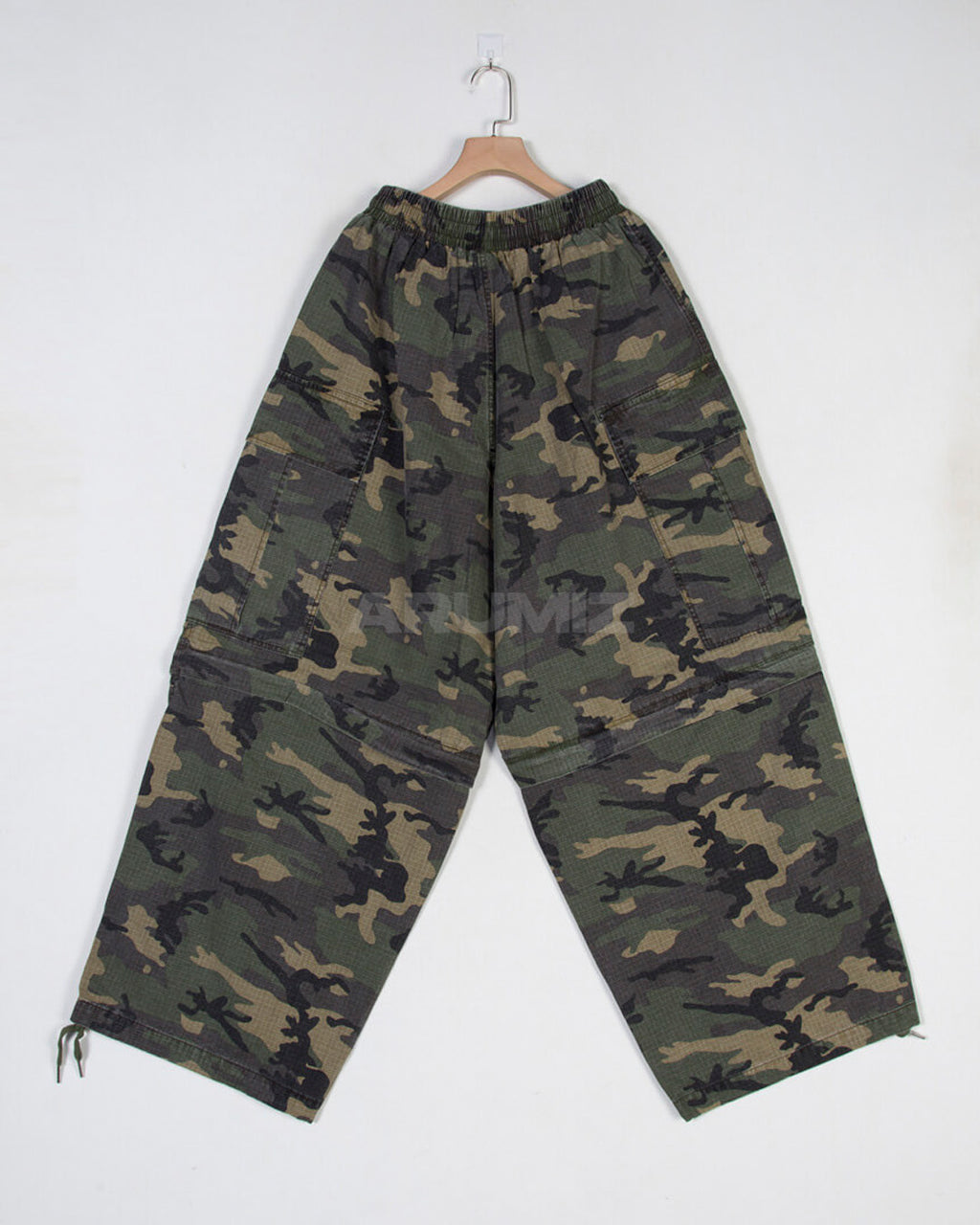 Convertible Two-Way Camo Wide-Leg Cargo Pants