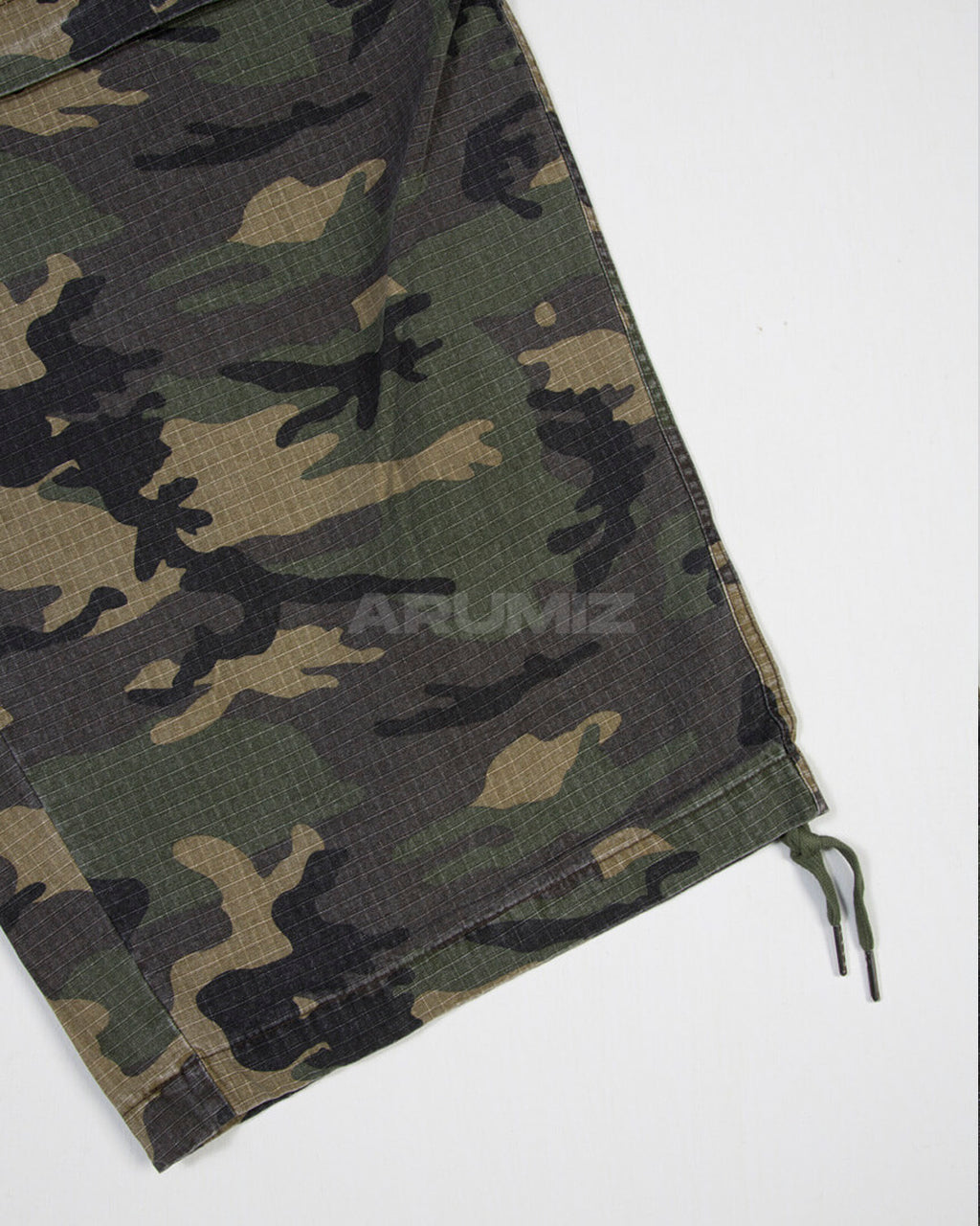 Convertible Two-Way Camo Wide-Leg Cargo Pants