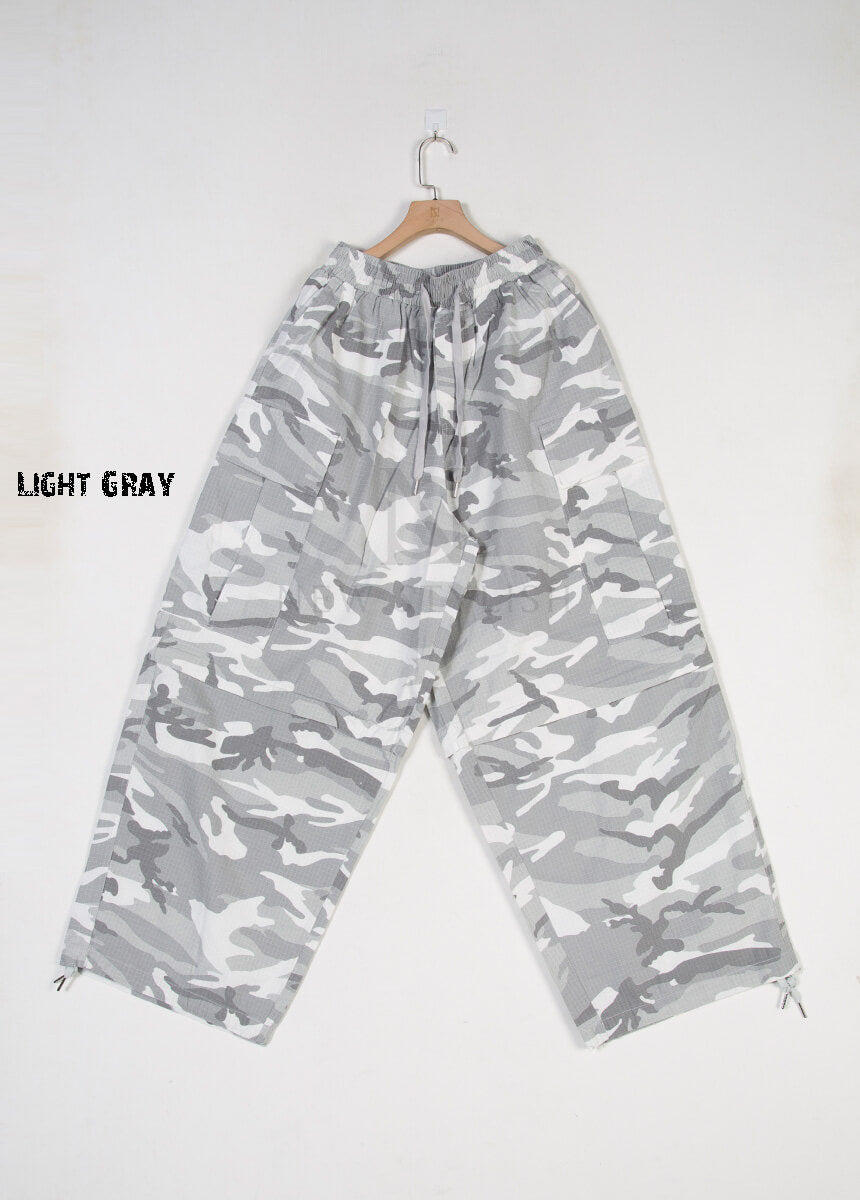 Convertible Two-Way Camo Wide-Leg Cargo Pants