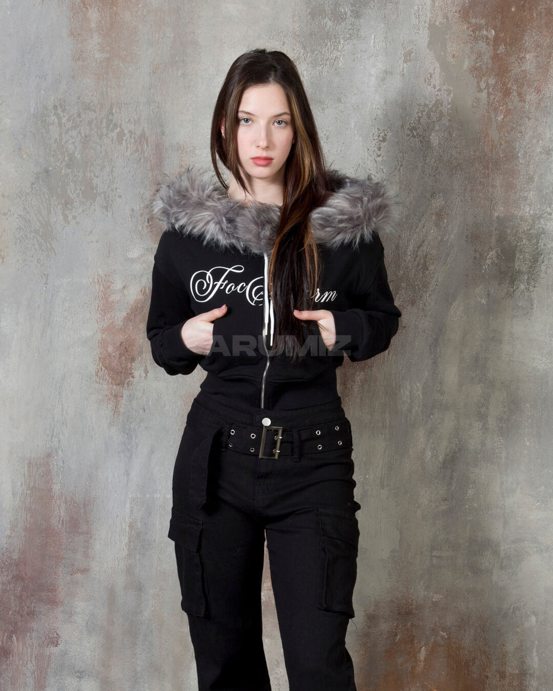 Fur Trim Off-Shoulder Cropped Zip-Up Hoodie