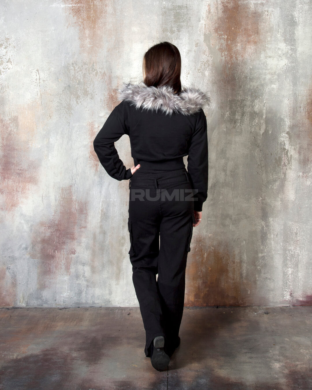 Fur Trim Off-Shoulder Cropped Zip-Up Hoodie